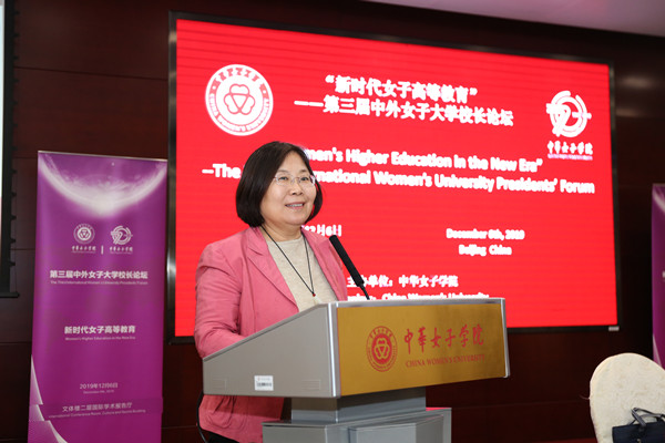 f7fb751ae3e74df188a767b1902297b9.jpg 张莉莉_副本.jpg